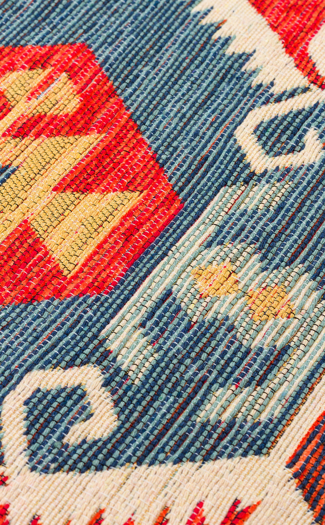 Ürgüp 06 Red %100 Pamuk ile Üretilen Etnik Desenlere Sahip Yıkanabilir Çift Taraflı İnce Kilim