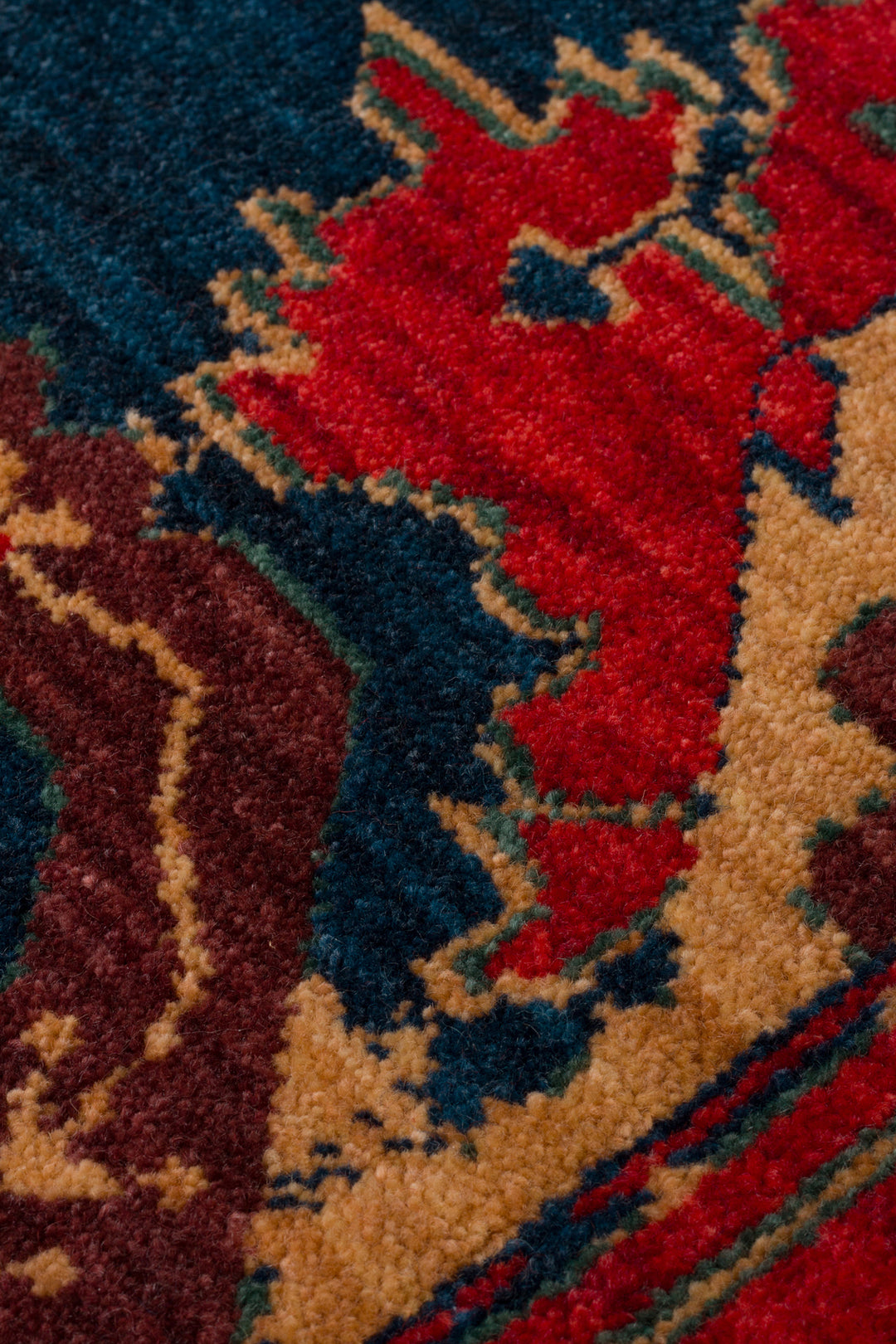Rustik 05 Red Vintage Doğal Yün ile Özel Tezgahlarda El Dokuma Teknikleri ile Üretilen Salon Halısı