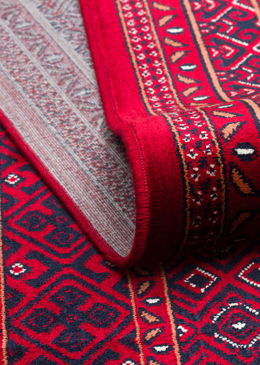 Buhara 02 Red Afgan Desenli Viskon ile Üretilen Parlak ve Yumuşak Doku, Tabanı Kaydırmaz İnce Halı