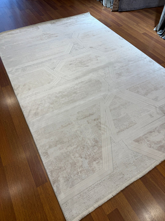 Vera 01 Grey Beige Viskon ile Üretilen Sık Dokuma Modern Salon Halısı