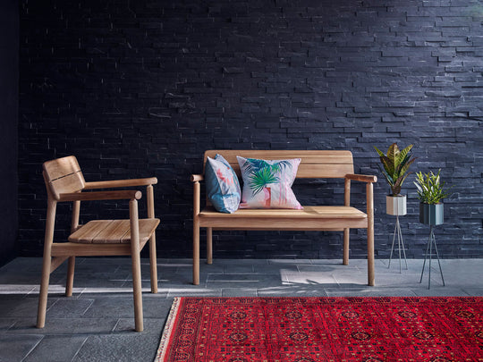 Historic 960 Red Afgan Desenli El Emeği Ile Özel Tezgahlarda Üretilen Bambu Uşak Halısı