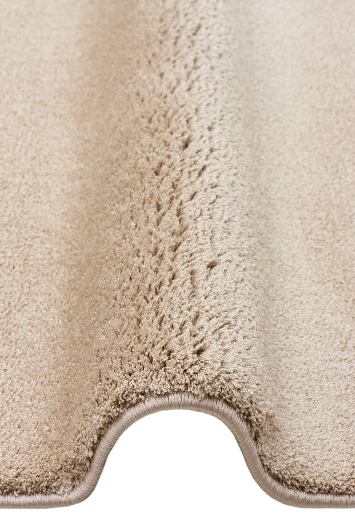 Soft Beige Yuvarlak Halı Kolay Kullanımlı Hav Toz Vermez Yumuşak Dokulu Modern Pofuduk Halı
