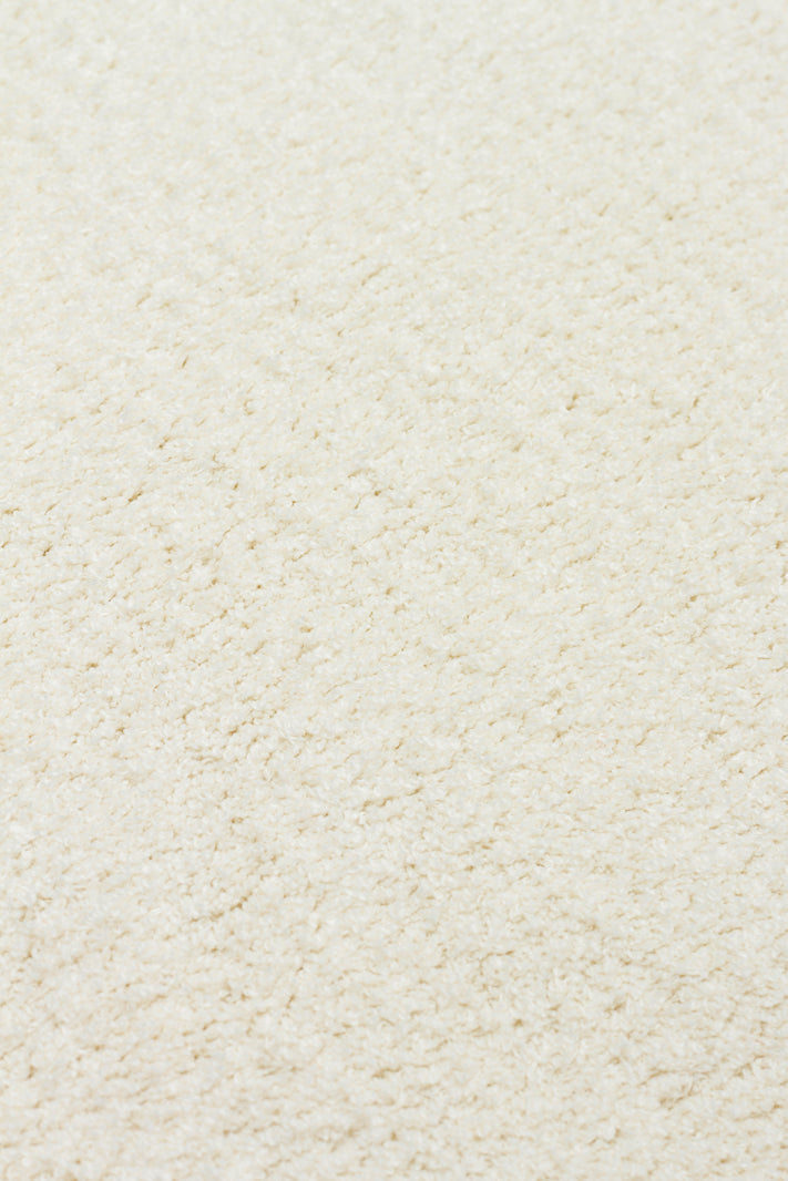 Soft White Yuvarlak Halı Kolay Kullanımlı Hav Toz Vermez Yumuşak Dokulu Modern Pofuduk Halı