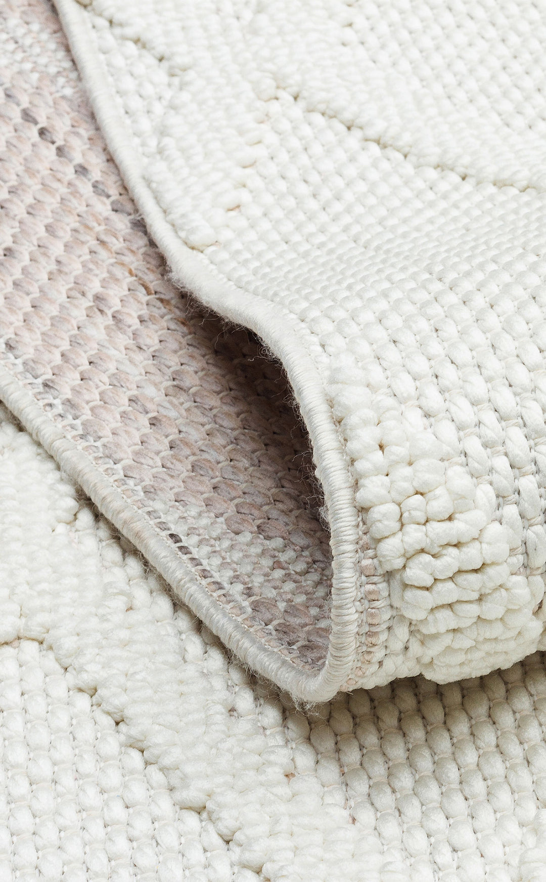 Cunda 04 Cream Yumuşak Dokulu Hav Toz Vermeyen Bukle Dokuma Salon, Mutfak, Koridor Halısı