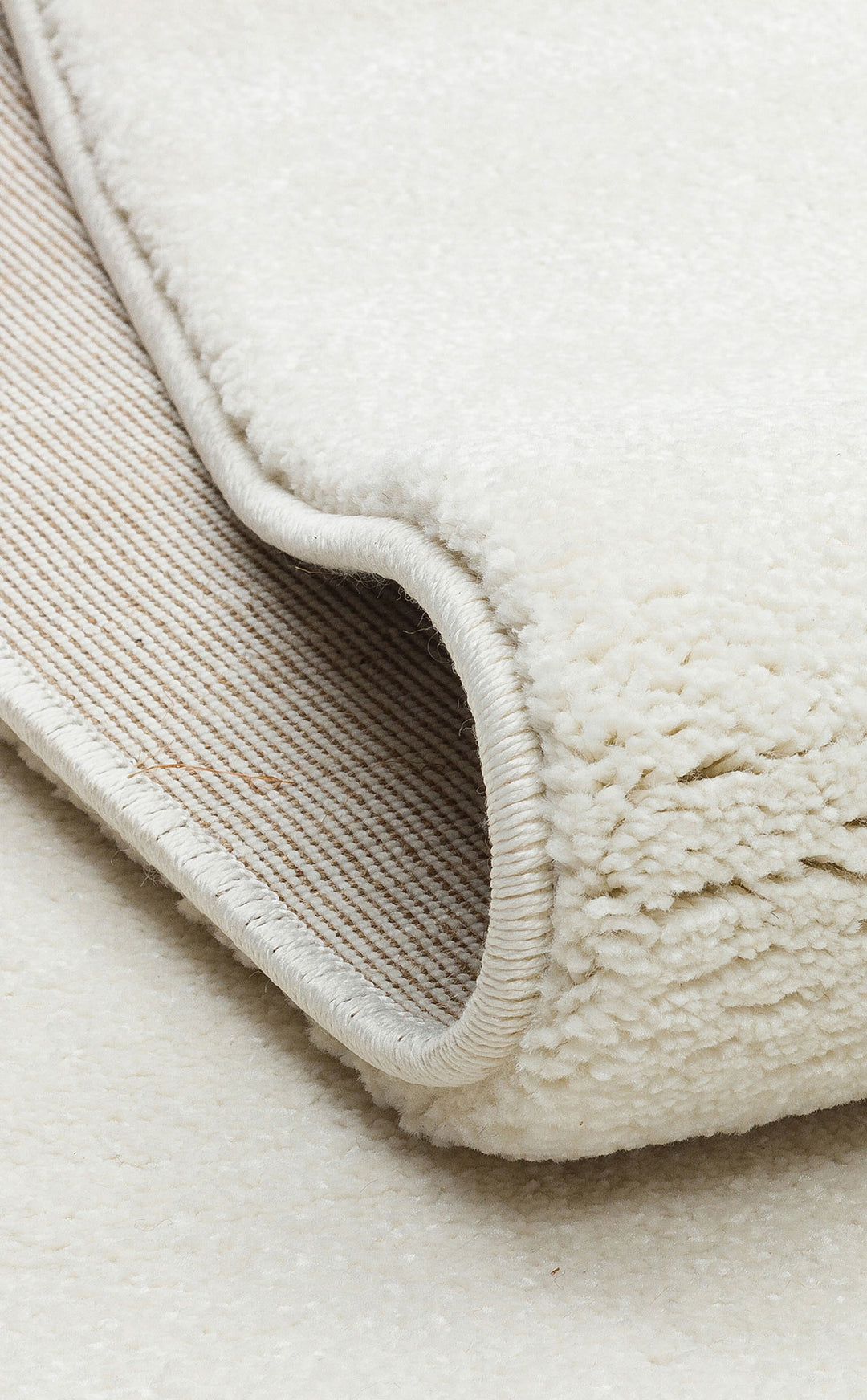 Bakü Plaın White Hav Toz Vermeyen Yumuşak Dokulu Sade Tek Renk Modern Halı