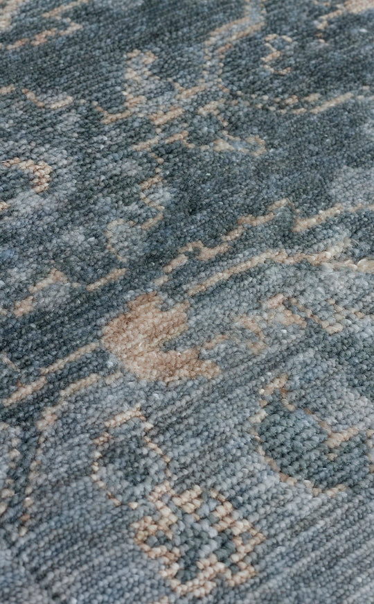 Pera 06 Sky Vızon Uşaklı Kadınların Yoğun El Emeği ile Dokunan Soyut Desenli, Salon Halısı