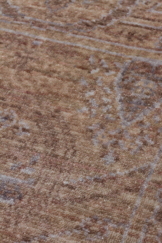 Pera 03 Beige Uşaklı Kadınların Yoğun El Emeği ile Dokunan Soyut Desenli, Salon Halısı