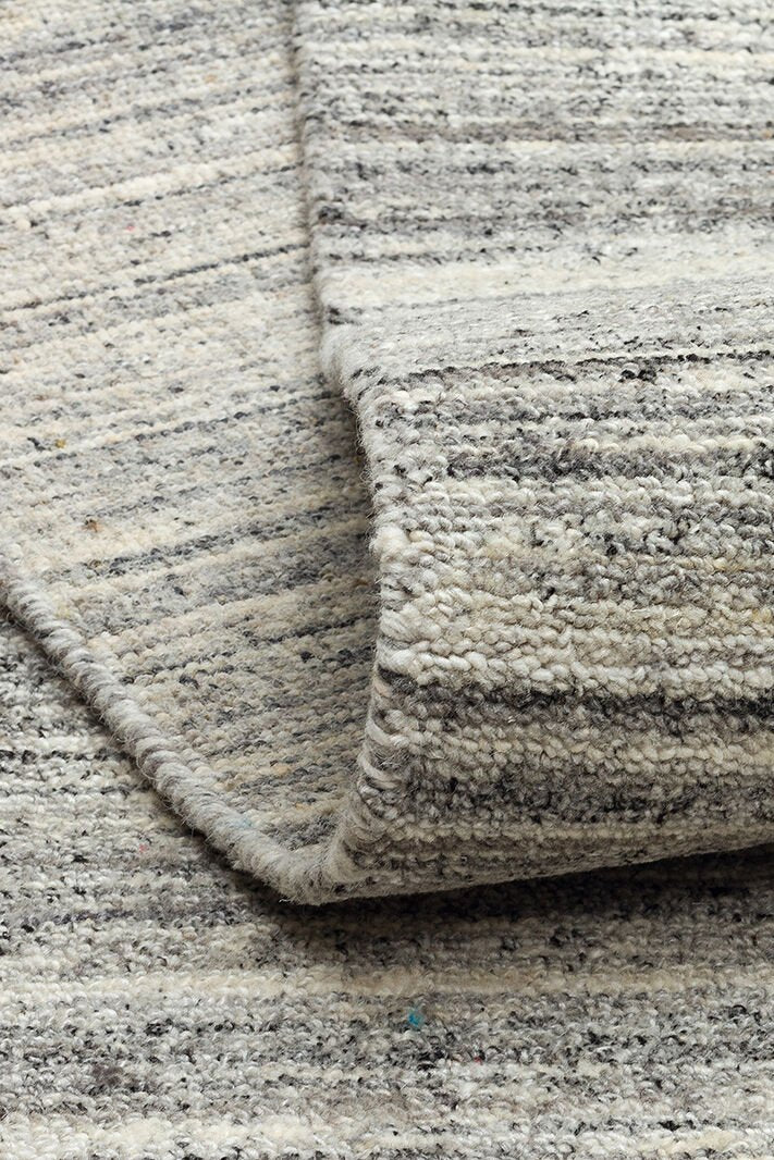 Mutli Loop Grey El Dokuma, Yün ve Viskonun Doğal Uyumuyla Üretilmiş, Salon Oturma Odası Halısı