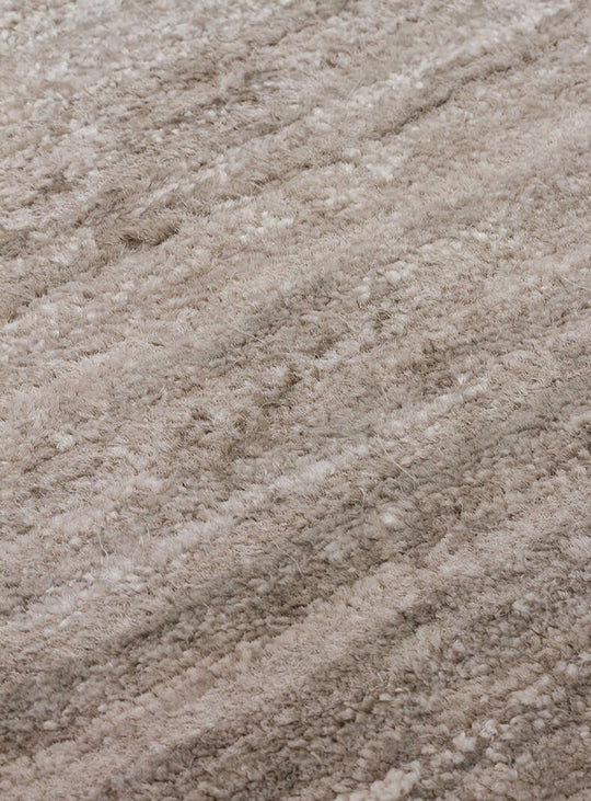 Osaka Beige İpek ve Yün ile Üretilen Yüksek Kaliteli %100 El Dokuması Sade & Düz Salon Halısı