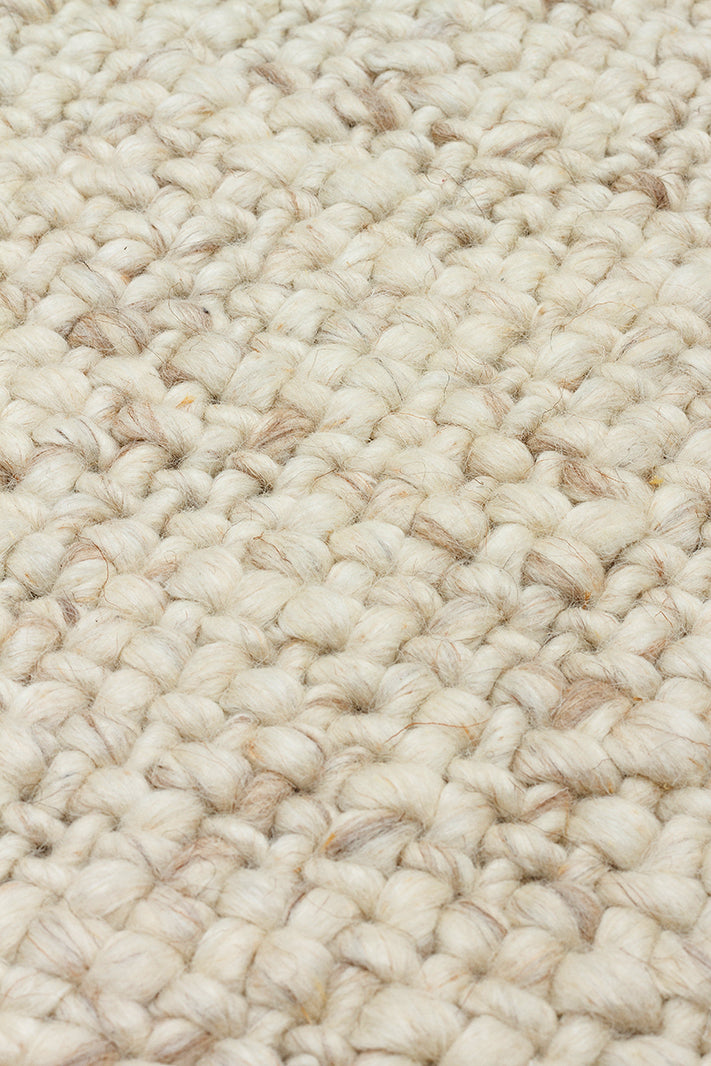 Efi Ivory %100 El Dokuma Yün ve Pamuk ile Üretilen Örgü Detaylı Bohem Oturma Odası Salon Halısı