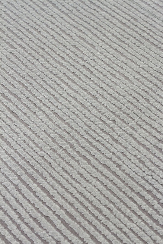 Athena Plaın Grey Sık Dokuma Tekniği ile Üretilen Viskon Modern ve Sade Makine Halısı