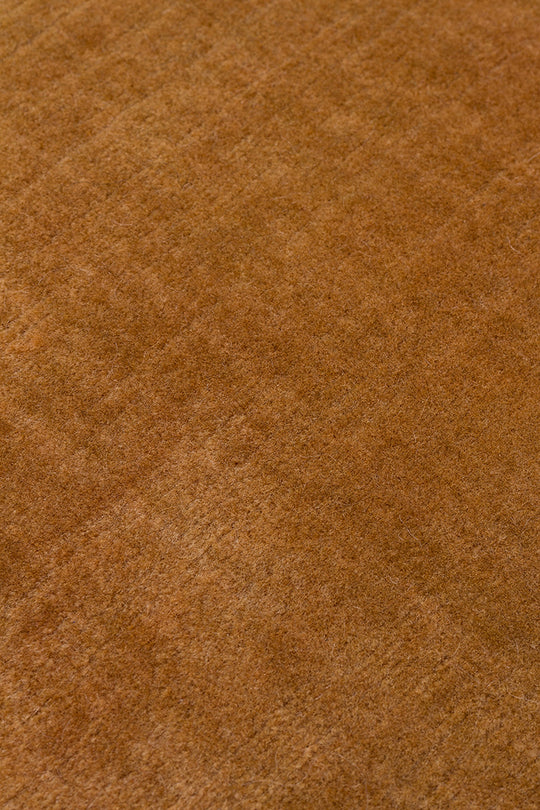 Letat Caramel, El dokuma Teknikleri ile %100 Yeni Zelanda Yünü ile Üretilmiş Sade ve Modern halı
