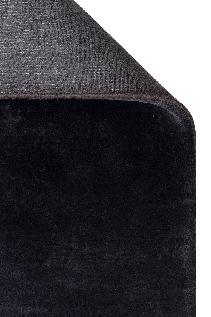 Letat Slate, El dokuma Teknikleri ile %100 Yeni Zelanda Yünü ile Üretilmiş Sade ve Modern halı
