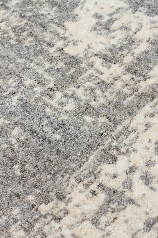 Grace Beıge Grey, Kendinden Desenli Yün, Viskon ve Pamuk Karışımlı Desenli Zarif Salon Halısı