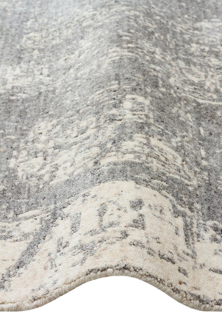 Grace Beıge Grey, Kendinden Desenli Yün, Viskon ve Pamuk Karışımlı Desenli Zarif Salon Halısı