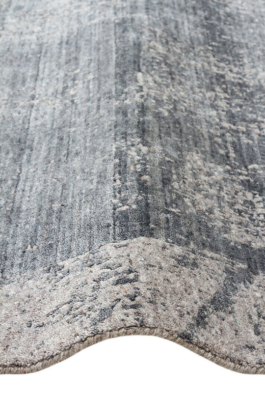 Grace Charcoal D. Grey, Kendinden Desenli Yün, Viskon ve Pamuk Karışımlı Desenli Zarif Salon Halısı