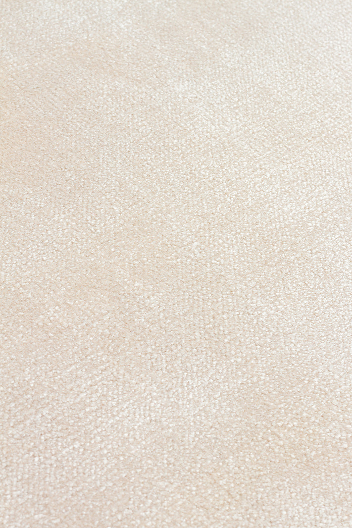 Porto Lıght Vison, %100 viskon kullanılarak üretilmiş, Modern Tasarımlı Sade ve Şık Salon Halısı