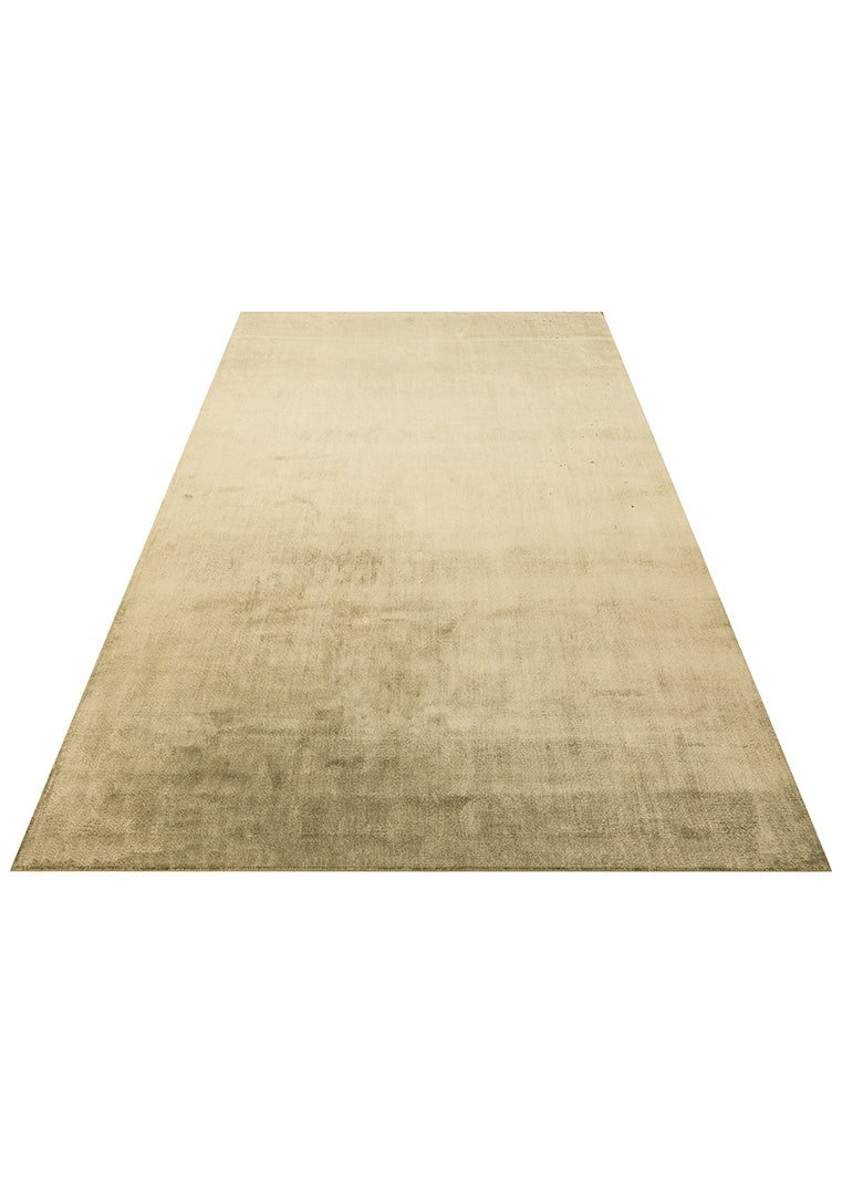 Pier Green, El Dokuma Teknikleri ile %100 Naturel Viskondan üretilen Sade Tek Renk Salon Halısı