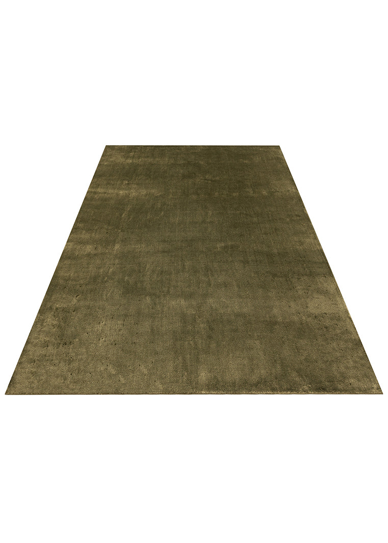 Pier Green, El Dokuma Teknikleri ile %100 Naturel Viskondan üretilen Sade Tek Renk Salon Halısı