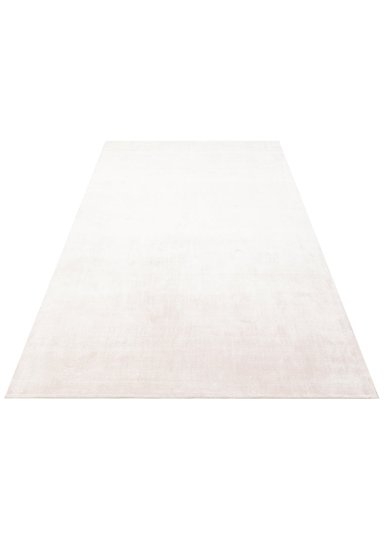 Pier Powder, El Dokuma Teknikleri ile %100 Naturel Viskondan üretilen Sade Tek Renk Salon Halısı