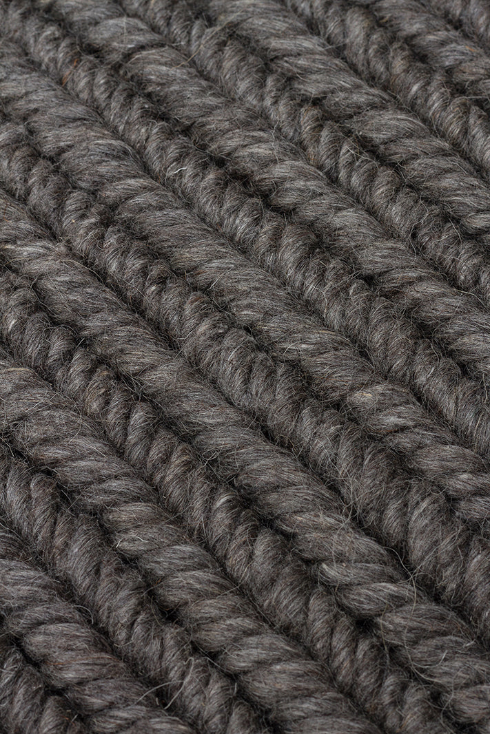 Wolly Grey %100 Yün Kullanılarak El İşçiliğiyle Örülmüş, Yumuşak Dokulu Bohem Halı