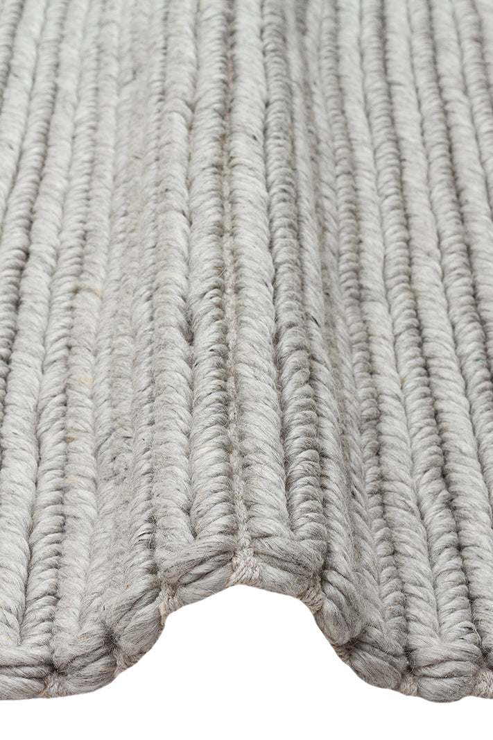 Wolly Sılver %100 Yün Kullanılarak El İşçiliğiyle Örülmüş, Yumuşak Dokulu Bohem Halı