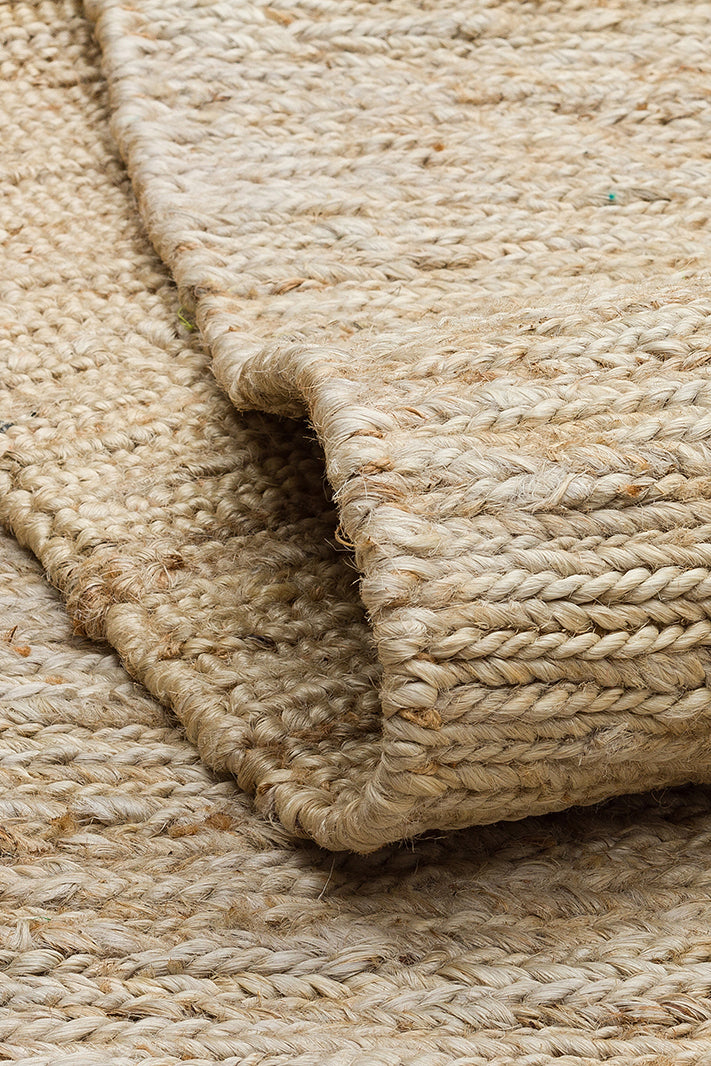 Giger Beıge, Jüt Kullanılarak El Örgüsü ile Üretilen Hasır Dokulu Jüt Halı