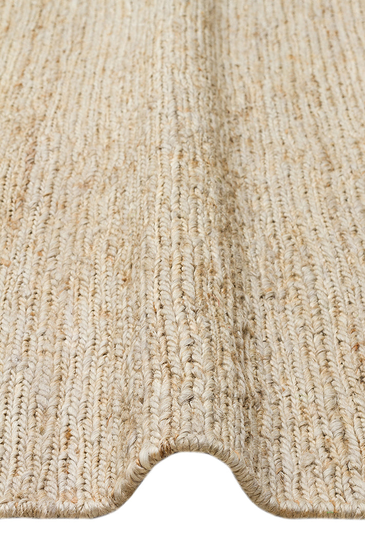 Giger Beıge, Jüt Kullanılarak El Örgüsü ile Üretilen Hasır Dokulu Jüt Halı