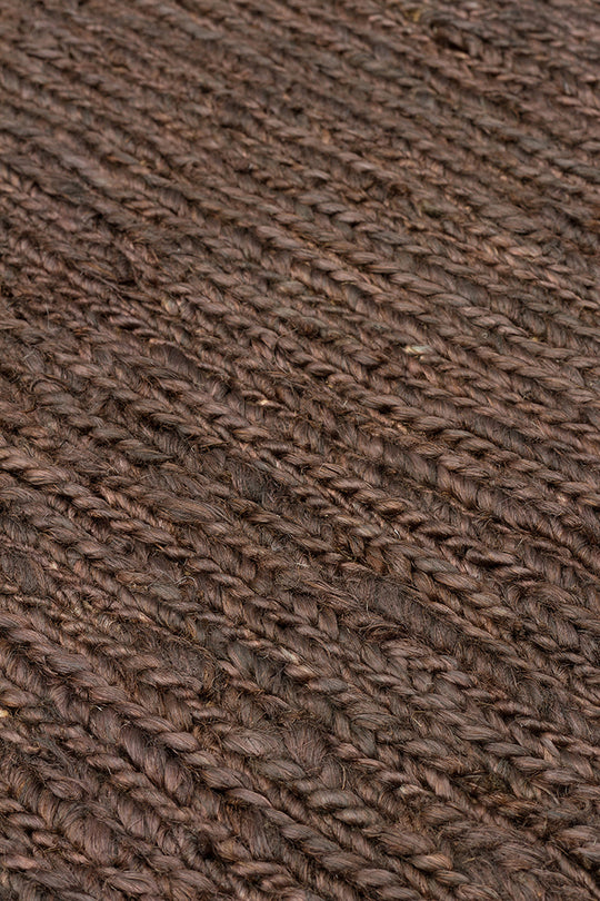 Giger Brown, Jüt Kullanılarak El Örgüsü ile Üretilen Hasır Dokulu Jüt Halı