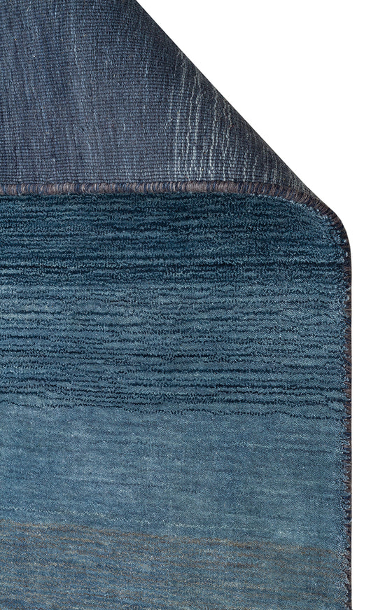 Odesa Navy Grey, Modern Çizgilere Sahip Renk Geçişli %100 Saf Yün ile Üretilen Salon Halısı