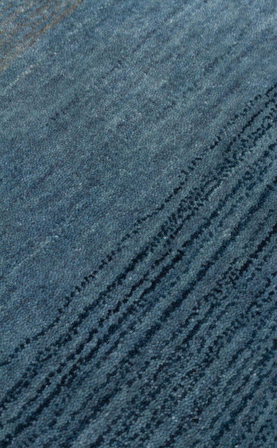 Odesa Navy Grey, Modern Çizgilere Sahip Renk Geçişli %100 Saf Yün ile Üretilen Salon Halısı